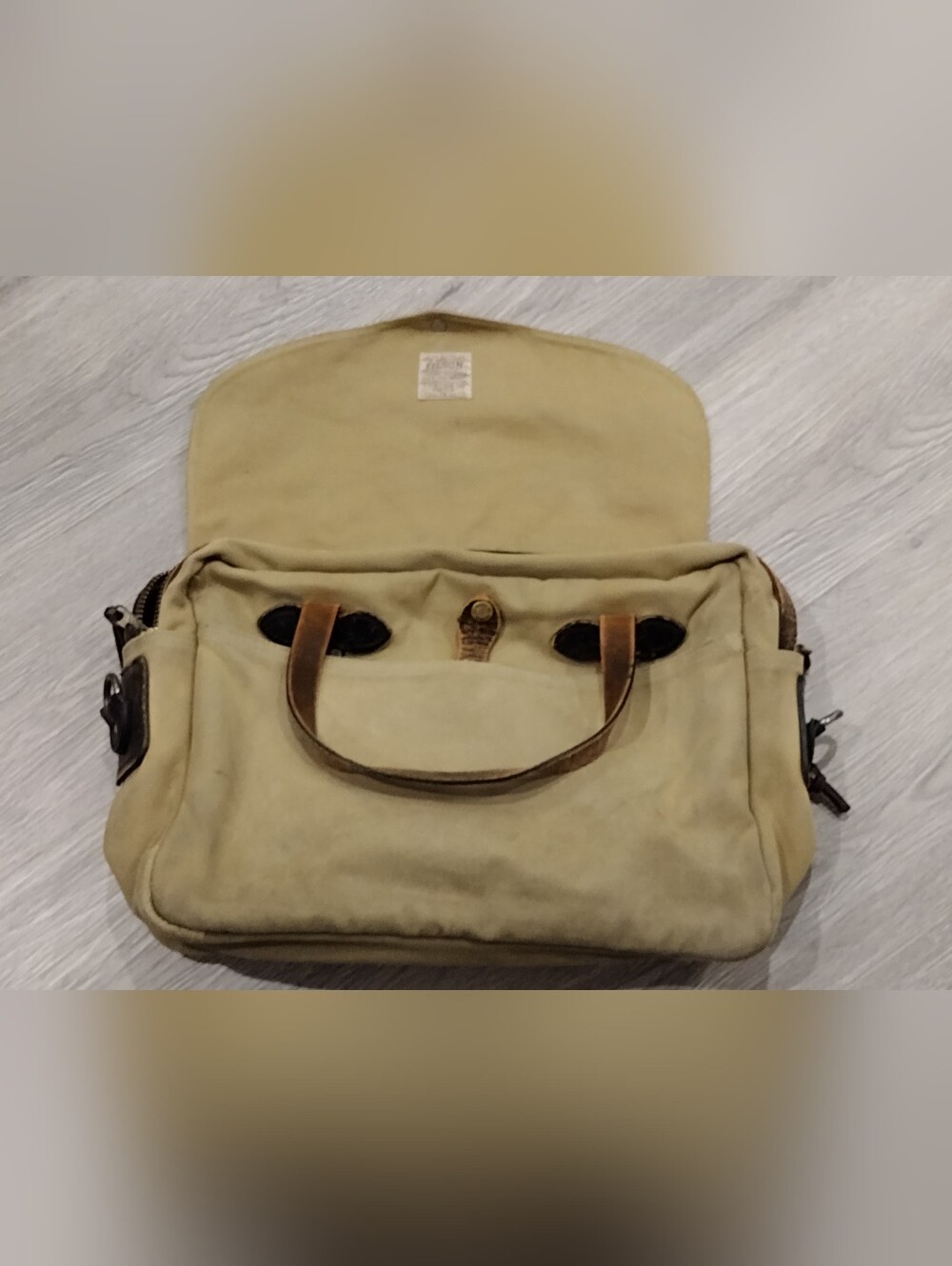 Filson Talon Era Briefcase